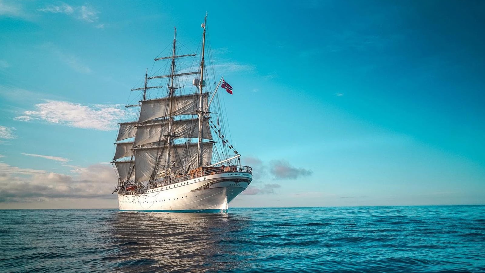 Skipet Statsraad Lehmkuhl