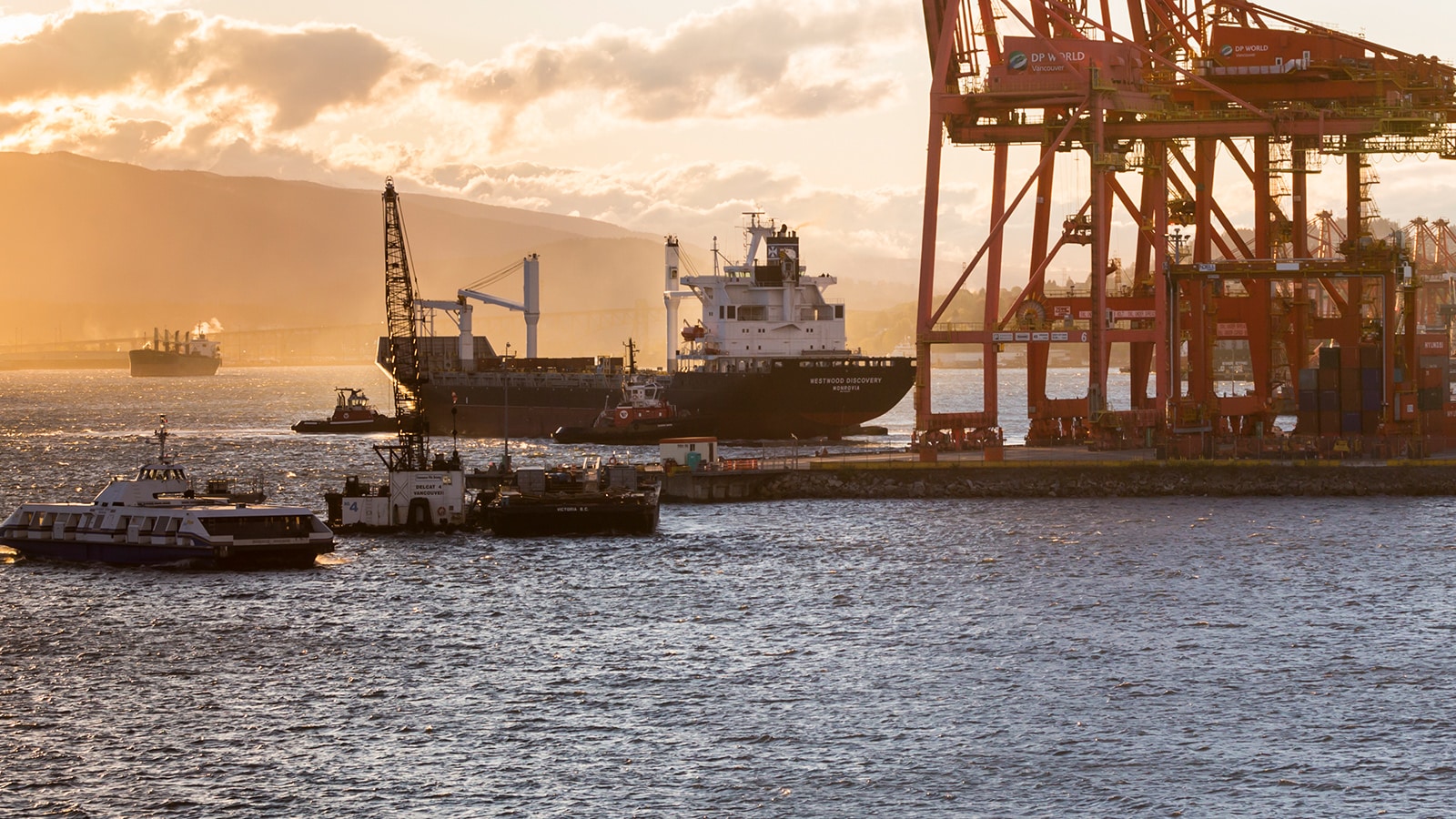 Monitoring, Reporting and Validating (MRV) maritime vessels’ CO2
